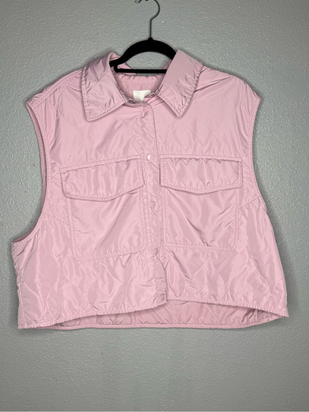 H&M Pink Quilted Sleeveless Button Front Vest-XL